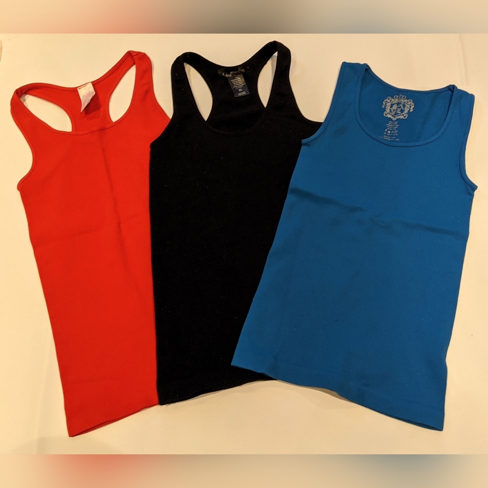 Set Of 3 Teen Girls Red, Blue & Black Stretchy Sleeveless Tank Tops. OS